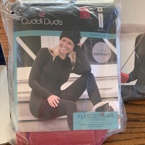 Cuddl Duds cranberry Fleecewear with Stretch warm & cozy comfort ,perfect fit. S